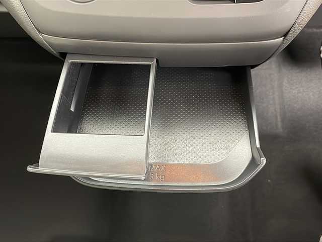 三菱 ｅＫワゴン M 秋田県 2024(令6)年 0.6万km ナチュラルアイボリーメタリック ４WD/オーディオレスバックカメラ/前席シートヒーター/前後コーナーセンサー/オートライト/盗難防止装置/横滑り防止装置/純正鉄チン/USB入力端子/ベンチコート/スマートキー/スペアキー