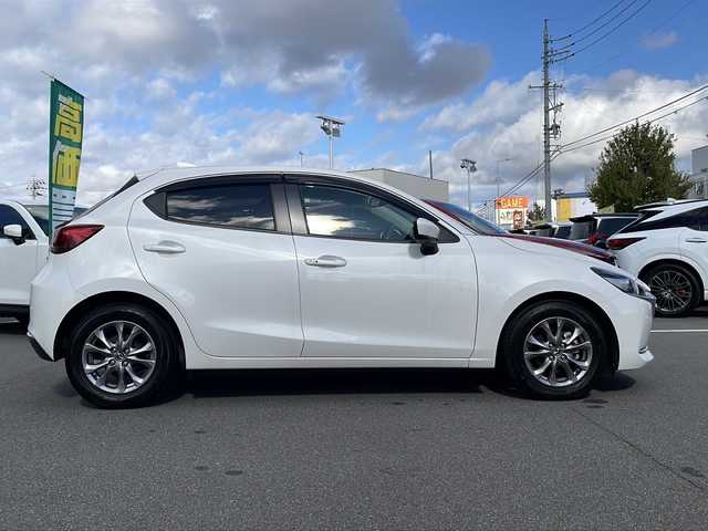 マツダ マツダ２ 15S プロアクティブ Sパッケージ 長野県 2021(令3)年 1.6万km スノーフレイクホワイトパールマイカ 禁煙車/マツダ純正ナビ/FM・AM・DVD・CD/BluetoothAudio/フルセグTV/AppleCarPlay対応/全方位カメラ・バックカメラ/純正15インチアルミホイール/純正前後ドライブレコーダー/衝突被害軽減ブレーキ/ヘッドアップディスプレイ/前後コーナーセンサー/クルーズコントロール/革巻きステアリング/ステアリングスイッチ/アイドリングストップ/純正フロアマット/パドルシフト/LEDヘッドライト/オートライト/プッシュスタート/スマートキー