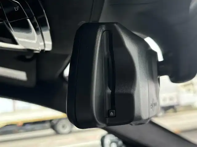 ＢＭＷ Ｍ５ 愛知県 2019(平31)年 4.2万km アルピンホワイトⅢ /禁煙/正規ディーラー車/カーボンルーフ//メーカナビ/CD/DVD/BT/フルセグ/MSV/USB//バックカメラ//全方位カメラ//黒革シート//全席シートヒーター//前席エアシート//メモリ付パワーシート//CFRP製ルーフ//前後ドライブレコーダー//ETC//電動リアゲート//CBC/DSC/PDC//アクティブ・プロテクション//パーキングアシスト//ACC/PCS/LDA/HUD/BSM//前車発進警告機能//後車衝突警告機能//クロストラフィックウォーニング//タイヤ空気圧警告システム//レインセンサー//コンフォートアクセス//オートクロージャードア//後席ロールサンシェード//LEDオートライト//フォグランプ//ハイビームアシスト//アダプティブヘッドライト//本革巻きステアリング//ステアリングスイッチ//ステアリングヒーター//電子制御パーキングブレーキ//ブレーキホールド//オートリトラウインカーミラー//アイドリングストップ//ディスプレイキー//新車時保証書//取扱説明書//ディーラー記録簿//H31/R2/R3/R5/R7