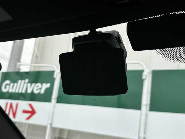 ＢＭＷ Ｍ５ 愛知県 2019(平31)年 4.2万km アルピンホワイトⅢ /禁煙/正規ディーラー車/CFRP製ルーフ//メーカナビ/CD/DVD/BT/フルセグ/MSV/USB//バックカメラ//全方位カメラ//黒革シート//全席シートヒーター//前席エアシート//メモリ付パワーシート//前後ドライブレコーダー//ETC//電動リアゲート//CBC/DSC/PDC//アクティブ・プロテクション//パーキングアシスト//ACC/PCS/LDA/HUD/BSM//前車発進警告機能//後車衝突警告機能//クロストラフィックウォーニング//タイヤ空気圧警告システム//レインセンサー//コンフォートアクセス//オートクロージャードア//後席ロールサンシェード//LEDオートライト//フォグランプ//ハイビームアシスト//アダプティブヘッドライト//本革巻きステアリング//ステアリングスイッチ//ステアリングヒーター//電子制御パーキングブレーキ//ブレーキホールド//オートリトラウインカーミラー//アイドリングストップ//ディスプレイキー//新車時保証書//取扱説明書//ディーラー記録簿//H31/R2/R3/R5/R7