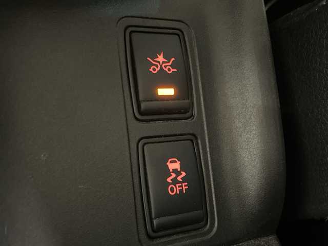 日産 セレナ e－パワー ハイウェイスター V 福岡県 2019(平31)年 5.9万km ブリリアントホワイトパール 2トーン 禁煙車純正10型メモリナビ(フルセグTVDVD/CD/BT)アラウンドビューモニターフリップダウンモニターエマージェンシーブレーキクルコンコーナーセンサー両側パワスラETCドラレコLEDヘッドライトスマートキープッシュスタート