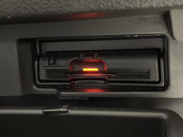 日産 セレナ e－パワー ハイウェイスター V 福岡県 2019(平31)年 5.9万km ブリリアントホワイトパール 2トーン 禁煙車純正10型メモリナビ(フルセグTVDVD/CD/BT)アラウンドビューモニターフリップダウンモニターエマージェンシーブレーキクルコンコーナーセンサー両側パワスラETCドラレコLEDヘッドライトスマートキープッシュスタート