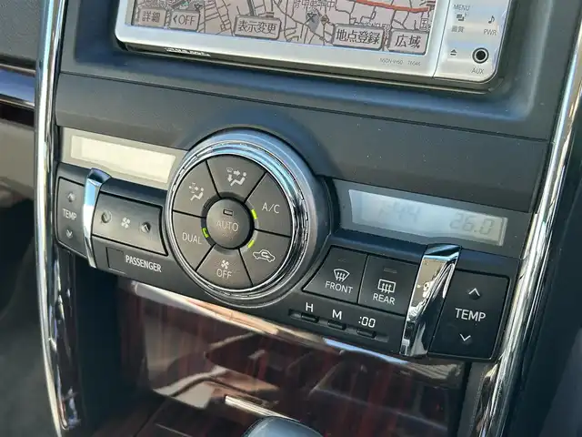 トヨタ マークＸ 250G リラックスセレクション 東京都 2011(平23)年 7万km ホワイトパールクリスタルシャイン 純正ナビ/バックカメラ/スマートキー/ETC/前席パワーシート