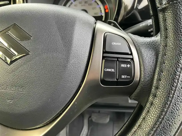 スズキ ハスラー Jスタイル Ⅱ ターボ 福岡県 2016(平28)年 7.4万km ブルーイッシュブラックパール3 4WD/ターボ/デュアルカメラブレーキサポート/誤発進抑制機能/車線逸脱警報/ふらつき警報/先行車発進お知らせ機能/ワンオーナー/純正メモリナビ/　フルセグTV/CD/DVD/Bluetooth/アラウンドビューモニター/ハーフレザーシート/前席シートヒーター/クルーズコントロール/パドルシフト/ステアリングスイッチ/アイドリングストップ/ウィンカーミラー/クルーズコントロール/ドアバイザー/純正ラバーマット/プッシュスタート/ETC/HIDヘッドライト/純正15インチアルミホイール/保証書/取扱説明書