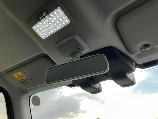 スズキ ハスラー Jスタイル Ⅱ ターボ 福岡県 2016(平28)年 7.4万km ブルーイッシュブラックパール3 4WD/ターボ/デュアルカメラブレーキサポート/誤発進抑制機能/車線逸脱警報/ふらつき警報/先行車発進お知らせ機能/ワンオーナー/純正メモリナビ/　フルセグTV/CD/DVD/Bluetooth/アラウンドビューモニター/ハーフレザーシート/前席シートヒーター/クルーズコントロール/パドルシフト/ステアリングスイッチ/アイドリングストップ/ウィンカーミラー/クルーズコントロール/ドアバイザー/純正ラバーマット/プッシュスタート/ETC/HIDヘッドライト/純正15インチアルミホイール/保証書/取扱説明書