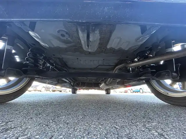 ホンダ Ｎ ＢＯＸ カスタム G ターボSSパッケージ 栃木県 2015(平27)年 7万km スマートブラック CTBA/純正SDナビ/・ワンセグTV/・CD/DVD/BT/・USB/iPod/SD/・AM.FM/バックカメラ/ETC/ドライブレコーダー/クルーズコントロール/両側電動スライドドア/革巻きステアリング/ステアリングスイッチ/パドルシフト/スマートキー/プッシュスタート/HIDヘッドライト/フォグランプ/オートライト/GPSレーダー/純正15インチAW/純正フロアマット/ドアバイザー/リアスモークフィルム/横滑り防止システム/電動格納ウィンカーミラー