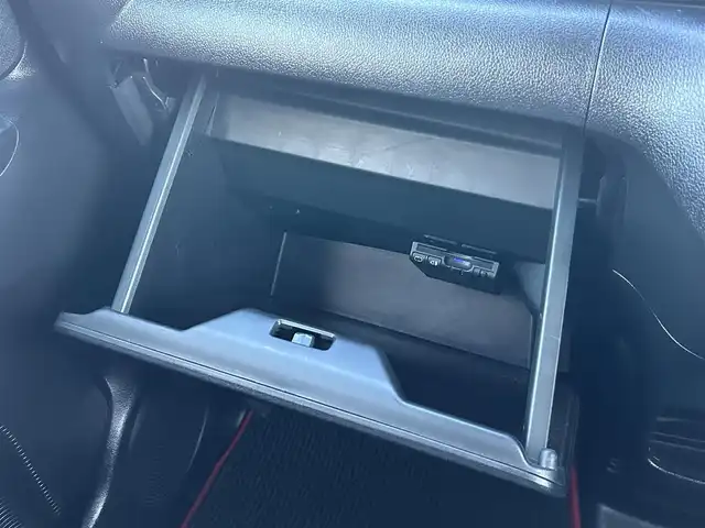 ホンダ Ｎ ＢＯＸ カスタム G ターボSSパッケージ 栃木県 2015(平27)年 7万km スマートブラック CTBA/純正SDナビ/・ワンセグTV/・CD/DVD/BT/・USB/iPod/SD/・AM.FM/バックカメラ/ETC/ドライブレコーダー/クルーズコントロール/両側電動スライドドア/革巻きステアリング/ステアリングスイッチ/パドルシフト/スマートキー/プッシュスタート/HIDヘッドライト/フォグランプ/オートライト/GPSレーダー/純正15インチAW/純正フロアマット/ドアバイザー/リアスモークフィルム/横滑り防止システム/電動格納ウィンカーミラー