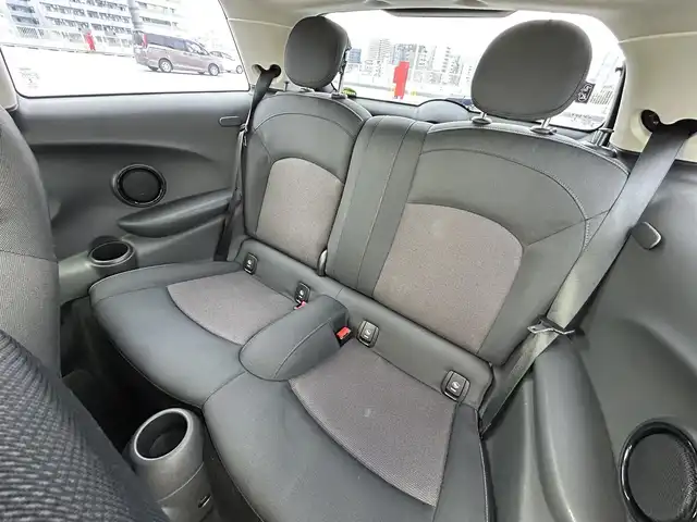 ＭＩＮＩ ミニ クーパー 東京都 2014(平26)年 3.6万km 赤Ⅱ ディーラー車/純正ナビ/バックカメラ/純正１５インチアルミ/ETC/キーレス/フォグランプ/アイドリングストップ/電動格納ミラー/Wエアバック/ABS/取説