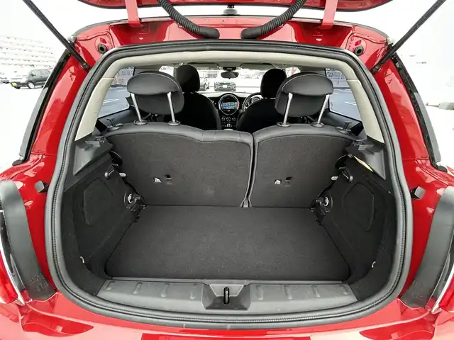 ＭＩＮＩ ミニ クーパー 東京都 2014(平26)年 3.6万km 赤Ⅱ ディーラー車/純正ナビ/バックカメラ/純正１５インチアルミ/ETC/キーレス/フォグランプ/アイドリングストップ/電動格納ミラー/Wエアバック/ABS/取説