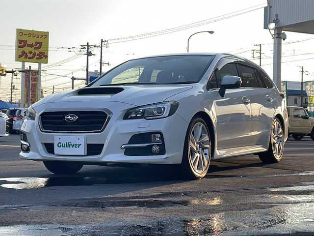 スバル レヴォーグ 1．6GT アイサイト Sスタイル 道北・旭川 2016(平28)年 7.8万km クリスタルホワイトP ワンオーナー/4WD/社外SDナビ/（BT/フルセグ/CD/DVD）/バックカメラ/社外AW冬タイヤ積載（215/50/R17）2024年溝7/追従型クルーズコントロール/アイサイトVer.3/プリクラッシュセーフティ/ツーリングアシスト/横滑り防止装置/レーンキープアシスト/革巻きステアリング/アイドリングストップ/衝突被害軽減システム/ダウンヒルアシストコントロール/盗難防止装置/ETC/オートライト/LEDヘッドライト/ドアバイザー/フォグランプ/電動格納ミラー/ライトレベライザー/純正フロアマット/保証書