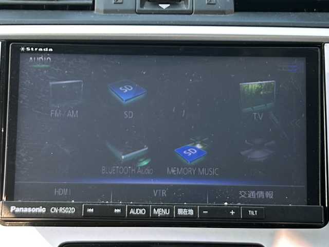 スバル レヴォーグ 1．6GT アイサイト Sスタイル 道北・旭川 2016(平28)年 7.8万km クリスタルホワイトP ワンオーナー/4WD/社外SDナビ/（BT/フルセグ/CD/DVD）/バックカメラ/社外AW冬タイヤ積載（215/50/R17）2024年溝7/追従型クルーズコントロール/アイサイトVer.3/プリクラッシュセーフティ/ツーリングアシスト/横滑り防止装置/レーンキープアシスト/革巻きステアリング/アイドリングストップ/衝突被害軽減システム/ダウンヒルアシストコントロール/盗難防止装置/ETC/オートライト/LEDヘッドライト/ドアバイザー/フォグランプ/電動格納ミラー/ライトレベライザー/純正フロアマット/保証書