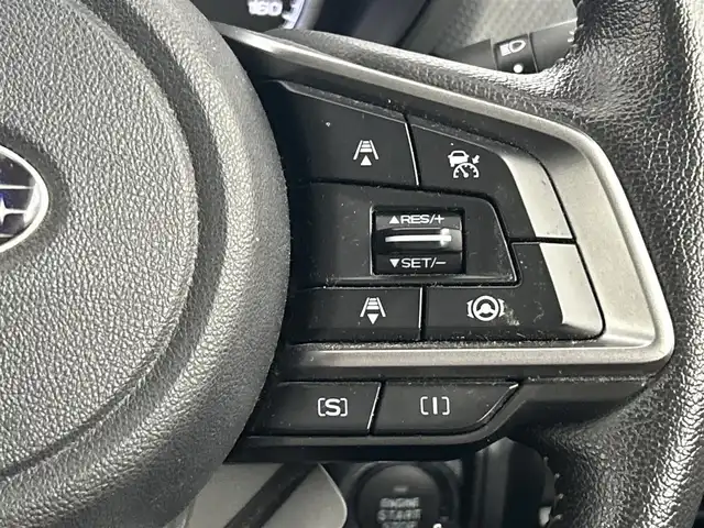スバル フォレスター プレミアム 福岡県 2018(平30)年 5.4万km クリスタルブラックシリカ サンルーフ　/純正８型ナビ　/バック、サイドカメラ　/ＥＴＣ　/追従クルコン　/コーナーセンサー　/衝突被害軽減　/レーンキープ　/ＢＳＭ　/ＲＡＢ　/パドルシフト　/ステアリングヒーター　/パワーバックドア　/シートヒーター