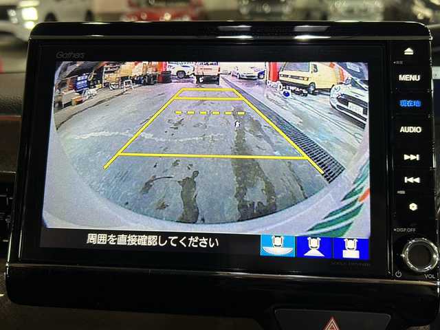 ホンダ Ｎ ＢＯＸ G･L ホンダセンシング カッパーブラウンスタイル 静岡県 2019(令1)年 4.5万km プラチナホワイトパール 【安全装備】/ホンダセンシング/アダプティブ・クルーズ・コントロール（ACC）/・作動車速域：約30km/hから100km/h間/車線維持支援システム（LKAS）/・作動車速：約65km/hから100km/h間/・ステアリング制御/衝突軽減ブレーキ（CMBS）/・歩行者検知機能/・作動車速：約80km/h未満時/・対向車車速：約30km/hから80km/h時/誤発進抑制機能（前進）/・ミリ波レーダー検知：作動車速10km/h未満/歩行者事故低減ステアリング/・作動車速10km/hから40km/h間/路外逸脱抑制機能/・作動車速：約60km/hから100km/h間/先行車発進お知らせ機能/標識認識機能/オートハイビーム/誤発進抑制機能（後進）・ソナー検知：作動車速10km/h未満/【主要装備】/純正大型ナビ　/バックカメラ　/ドライブレコーダー　/ステアリングスイッチ　/フルセグテレビ　/両側パワースライドドア　/ＬＥＤヘッドライト　/ＥＴＣ/プッシュスタート/スマートキー