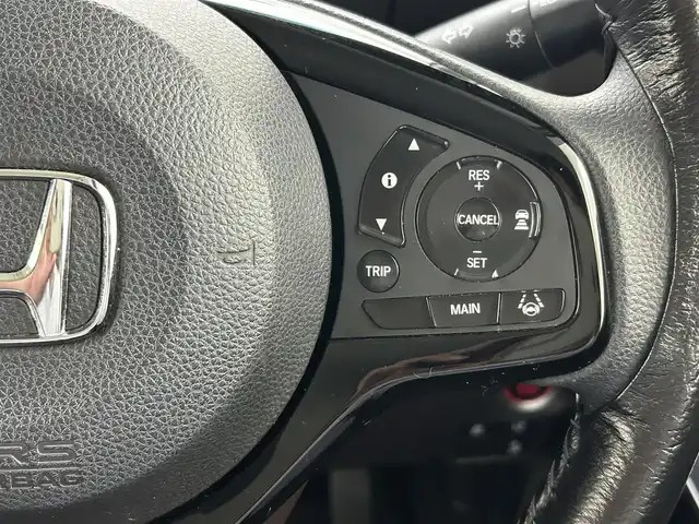 ホンダ Ｎ ＢＯＸ G･L ホンダセンシング カッパーブラウンスタイル 熊本県 2019(令1)年 4.6万km プラチナホワイトパール 【安全装備】/ホンダセンシング/アダプティブ・クルーズ・コントロール（ACC）/・作動車速域：約30km/hから100km/h間/車線維持支援システム（LKAS）/・作動車速：約65km/hから100km/h間/・ステアリング制御/衝突軽減ブレーキ（CMBS）/・歩行者検知機能/・作動車速：約80km/h未満時/・対向車車速：約30km/hから80km/h時/誤発進抑制機能（前進）/・ミリ波レーダー検知：作動車速10km/h未満/歩行者事故低減ステアリング/・作動車速10km/hから40km/h間/路外逸脱抑制機能/・作動車速：約60km/hから100km/h間/先行車発進お知らせ機能/標識認識機能/オートハイビーム/誤発進抑制機能（後進）・ソナー検知：作動車速10km/h未満/【主要装備】/純正8インチナビ（CD・DVD・フルセグ・BT・USB）　/バックカメラ　/純正前方ドライブレコーダー　/ステアリングスイッチ　/両側パワースライドドア　/ヘッドライトウォッシャー/ＬＥＤヘッドライト　/ビルトインＥＴＣ/プッシュスタート/スマートキー