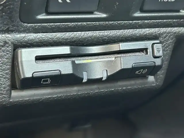スバル レガシィ Ｂ４ 2．5iアイサイト 奈良県 2010(平22)年 10.5万km サテンホワイトパール 4WD/純正ディーラーナビ(GCX710)/BT/TV/CD/USB/DVD//横滑り防止装置/電動パーキングブレーキシステム/クルーズコントロール(追従あり)/バックカメラ/ETC/ドライブレコーダー/LEDオートライト/オートハイビーム/シフトパドル/スマートボタン/ステアリングスイッチ