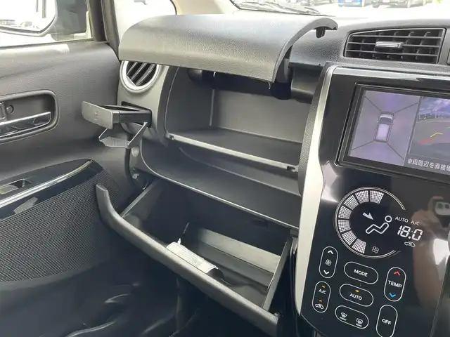 日産 デイズ ハイウェイスターX 佐賀県 2016(平28)年 5万km チタニウムグレーメタリック 純正ディスプレイオーディオ/・AM/FM/USB/Bluetooth/アラウンドビューモニター(ディスプレイ/ルームミラー内蔵)/前方ドライブレコーダー/ETC/エマージェンシーブレーキ/横滑り防止装置/アイドリングストップ/革巻きステアリング/純正14インチアルミホイール/純正キセノンヘッドライト/純正フォグランプ/純正フロアマット/純正ドアバイザ―/取扱説明書/スペアキー１本