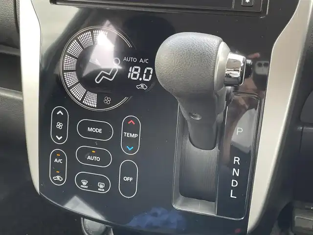 日産 デイズ ハイウェイスターX 佐賀県 2016(平28)年 5万km チタニウムグレーメタリック 純正ディスプレイオーディオ/・AM/FM/USB/Bluetooth/アラウンドビューモニター(ディスプレイ/ルームミラー内蔵)/前方ドライブレコーダー/ETC/エマージェンシーブレーキ/横滑り防止装置/アイドリングストップ/革巻きステアリング/純正14インチアルミホイール/純正キセノンヘッドライト/純正フォグランプ/純正フロアマット/純正ドアバイザ―/取扱説明書/スペアキー１本