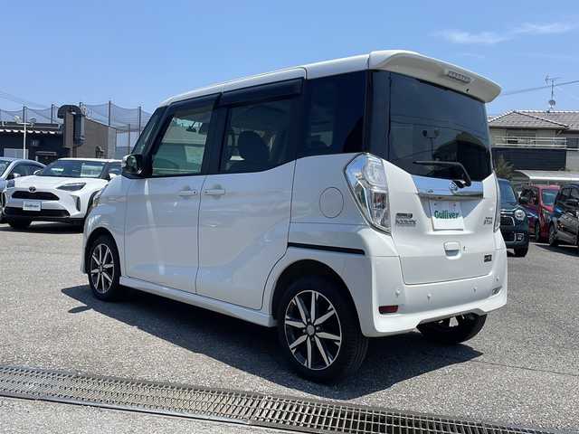 日産 デイズ ルークス ハイウェイスター Gターボ 岐阜県 2018(平30)年 2.7万km ホワイトパール /メーカー純正ナビ/(BT/フルセグTV/CD/FM/AM)//クルーズコントロール//エマージェンシーブレーキ//アラウンドビューモニター//両側パワースライドドア//バックカメラ//オートマチックハイビーム//オートライト//ETC//スペアキー×1//シガーソケット//アイドリングストップ
