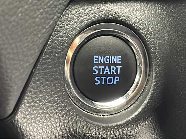 トヨタ ＲＡＶ４ アドベンチャー オフロードPKG 沖縄県 2022(令4)年 3.1万km グレーメタリック 純正ディスプレイオーディオ/フルセグＴＶ/Bluetooth接続/バックカメラ/ドライブレコーダー/ＥＴＣ/ＢＳＭ/トヨタセーフティセンス/・衝突被害軽減ブレーキ (プリクラッシュセーフティ)																									/・ハンドル操作サポート (レーントレーシングアシスト)																									/・追従ドライブ支援機能 (レーダークルーズコントロール)																									/・車線はみ出しアラート (レーンディパーチャーアラート)																									/・自動ハイビーム (オートマチックハイビーム)																									/レザーシート/メモリ付パワーシート/シートヒーター/シートクーラー/ＬＥＤヘッドライト/オートライト/パワーバックドア/クルーズコントロール/JAOSプロテクターキット/電動格納ウィンカーミラー/コーナーセンサー/ダウンヒルアシスト/純正フロアマット/純正18インチアルミホイール/スマートキー/プッシュスタート