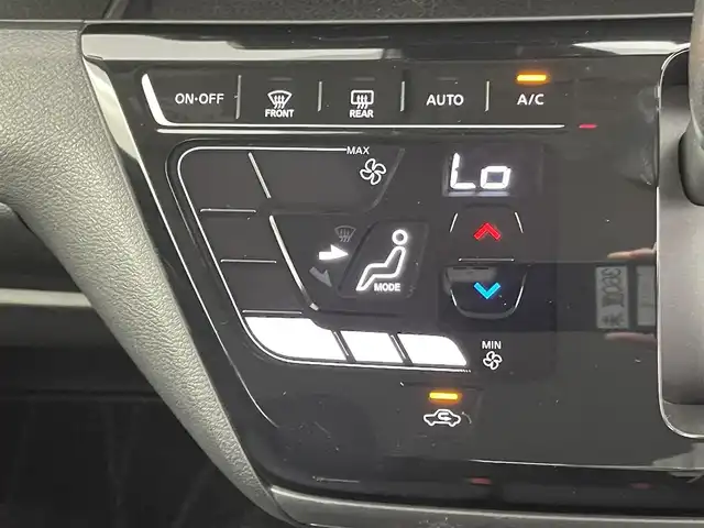 日産 デイズ ハイウェイスターX 群馬県 2021(令3)年 3.1万km チタニウムグレーメタリック 禁煙車　純正９型ナビ　Ｂｌｕｅｔｏｏｔｈ　ＡＵＸ　全方位カメラ　衝突軽減　横滑り防止　エマージェンシーブレーキ　オートライト　ＥＴＣ　純正フロアマット　純正ＡＷ　スマートキー　スペアキー　ＬＥＤライト