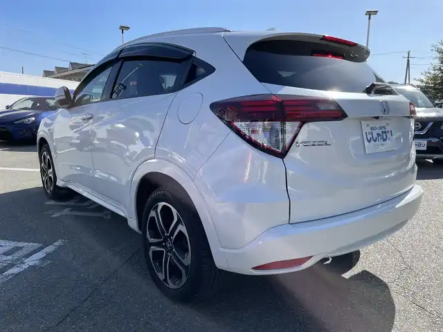 ホンダ ヴェゼル ハイブリッド Z 兵庫県 2014(平26)年 10.2万km ホワイトオーキッドパール 【(株)IDOMが運営する【じしゃロン姫路店】の自社ローン対象車両になります。こちらは現金ご利用時の価格です。自社ローンご希望の方は別途その旨お申付け下さい。】/純正ナビ/フルセグ/バックカメラ/クルーズコントロール/パドルシフト/ＥＴＣ/ハーフレザーシート/シートヒーター/ステアリングスイッチ/スマートキー/プッシュスタート/LEDヘッドライト