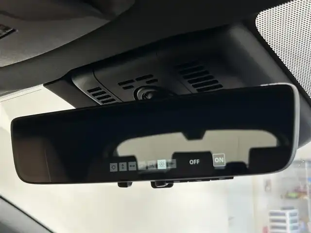 トヨタ クラウン スポーツ Z 宮城県 2025(令7)年 0.5万km ブラック トヨタセーフティセンス/・プリクラッシュセーフティー/・レーダークルーズコントロール/・レーントレーシングアシスト/・アダプティブハイビームシステム/・ロードサインアシスト/・ブラインドスポットモニター/・プロアクティブドライビングアシスト/・フロントクロストラフィックアラート/・リアクロストラフィックアラート/・パーキングサポートブレーキ/・クリアランスソナー/純正ナビ/・フルセグTV/Bluetooth/USB/・パノラマミックビューモニター/・ETC２．０/・ドライブレコーダー/デジタルインナーミラー/ヘッドアップディスプレイ/電動リアゲート/電子パーキング/・オートホールド/アイドリングストップ/革巻きステアリング/・ステアリングリモコン/レザーシート/・シートヒーター（運転席/助手席）/・パワーシート（運転席/助手席）/・メモリーシート（運転席）/プッシュスタート/・スマートキー/LEDヘッドライト/・オートライト/・フォグランプ/純正フロアマット/純正21インチアルミホイール/電動格納ミラー/ドアバイザー