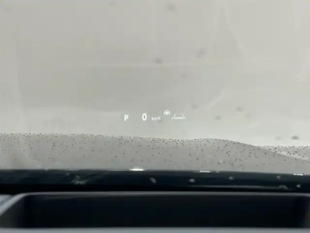 トヨタ クラウン スポーツ Z 宮城県 2025(令7)年 0.5万km ブラック トヨタセーフティセンス/・プリクラッシュセーフティー/・レーダークルーズコントロール/・レーントレーシングアシスト/・アダプティブハイビームシステム/・ロードサインアシスト/・ブラインドスポットモニター/・プロアクティブドライビングアシスト/・フロントクロストラフィックアラート/・リアクロストラフィックアラート/・パーキングサポートブレーキ/・クリアランスソナー/純正ナビ/・フルセグTV/Bluetooth/USB/・パノラマミックビューモニター/・ETC２．０/・ドライブレコーダー/デジタルインナーミラー/ヘッドアップディスプレイ/電動リアゲート/電子パーキング/・オートホールド/アイドリングストップ/革巻きステアリング/・ステアリングリモコン/レザーシート/・シートヒーター（運転席/助手席）/・パワーシート（運転席/助手席）/・メモリーシート（運転席）/プッシュスタート/・スマートキー/LEDヘッドライト/・オートライト/・フォグランプ/純正フロアマット/純正21インチアルミホイール/電動格納ミラー/ドアバイザー
