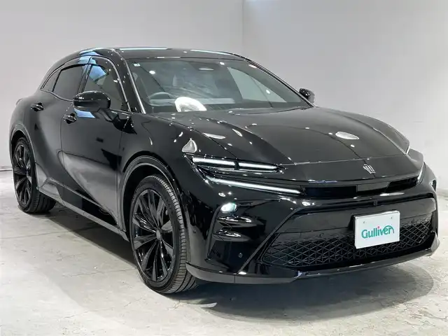 トヨタ クラウン スポーツ Z 宮城県 2025(令7)年 0.5万km ブラック トヨタセーフティセンス/・プリクラッシュセーフティー/・レーダークルーズコントロール/・レーントレーシングアシスト/・アダプティブハイビームシステム/・ロードサインアシスト/・ブラインドスポットモニター/・プロアクティブドライビングアシスト/・フロントクロストラフィックアラート/・リアクロストラフィックアラート/・パーキングサポートブレーキ/・クリアランスソナー/純正ナビ/・フルセグTV/Bluetooth/USB/・パノラマミックビューモニター/・ETC２．０/・ドライブレコーダー/デジタルインナーミラー/ヘッドアップディスプレイ/電動リアゲート/電子パーキング/・オートホールド/アイドリングストップ/革巻きステアリング/・ステアリングリモコン/レザーシート/・シートヒーター（運転席/助手席）/・パワーシート（運転席/助手席）/・メモリーシート（運転席）/プッシュスタート/・スマートキー/LEDヘッドライト/・オートライト/・フォグランプ/純正フロアマット/純正21インチアルミホイール/電動格納ミラー/ドアバイザー