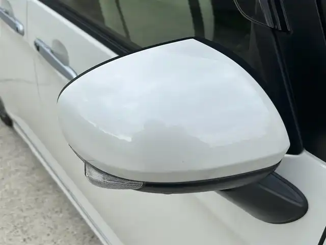 トヨタ ルーミー カスタムG－T 長崎県 2021(令3)年 5.6万km パールホワイトⅢ ワンオーナー/モデリスタエアロ（F/S/R下）/モデリスタマフラーカッター/純正9インチナビ/（CD/DVD/BT/フルセグ）/全方位カメラ/衝突軽減システム/レーンアシスト/レーダークルーズ/ETC/両側パワースライドドア/前後ドライブレコーダー/前後ソナー/オートライト/シートヒーター/純正15インチAW