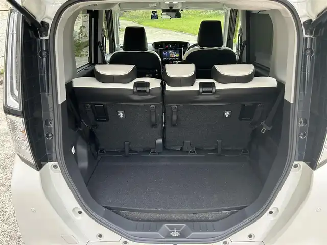 トヨタ ルーミー カスタムG－T 長崎県 2021(令3)年 5.6万km パールホワイトⅢ ワンオーナー/モデリスタエアロ（F/S/R下）/モデリスタマフラーカッター/純正9インチナビ/（CD/DVD/BT/フルセグ）/全方位カメラ/衝突軽減システム/レーンアシスト/レーダークルーズ/ETC/両側パワースライドドア/前後ドライブレコーダー/前後ソナー/オートライト/シートヒーター/純正15インチAW