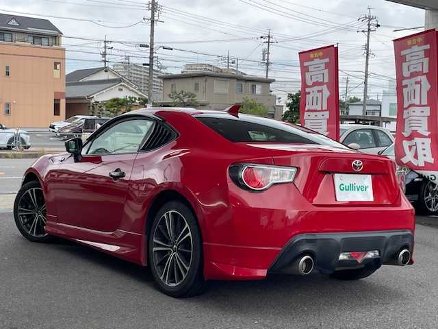 トヨタ ８６ GT 愛知県 2012(平24)年 7.9万km ライトニングレッド 6F/モデリスタエアロ（F/S/R）/純正ナビ（NSZT-W62G）/ CD/DVD/SD/BT/AM/FM/フルセグTV/バックカメラ/ドラレコ/ETC/プッシュスタート/ドアバイザー/純正フロアマット/スマートキー×2