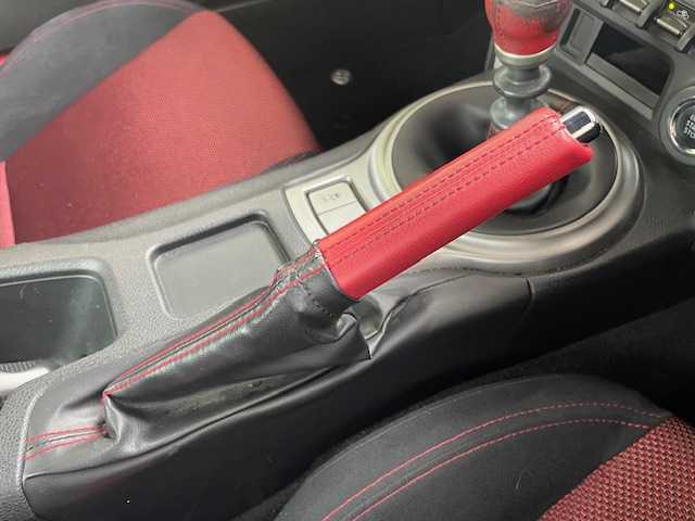 トヨタ ８６ GT 愛知県 2012(平24)年 7.9万km ライトニングレッド 6F/モデリスタエアロ（F/S/R）/純正ナビ（NSZT-W62G）/ CD/DVD/SD/BT/AM/FM/フルセグTV/バックカメラ/ドラレコ/ETC/プッシュスタート/ドアバイザー/純正フロアマット/スマートキー×2