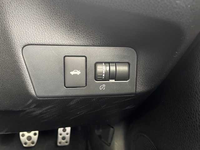 トヨタ ８６ GT 愛知県 2012(平24)年 7.9万km ライトニングレッド 6F/モデリスタエアロ（F/S/R）/純正ナビ（NSZT-W62G）/ CD/DVD/SD/BT/AM/FM/フルセグTV/バックカメラ/ドラレコ/ETC/プッシュスタート/ドアバイザー/純正フロアマット/スマートキー×2