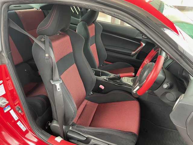 トヨタ ８６ GT 愛知県 2012(平24)年 7.9万km ライトニングレッド 6F/モデリスタエアロ（F/S/R）/純正ナビ（NSZT-W62G）/ CD/DVD/SD/BT/AM/FM/フルセグTV/バックカメラ/ドラレコ/ETC/プッシュスタート/ドアバイザー/純正フロアマット/スマートキー×2