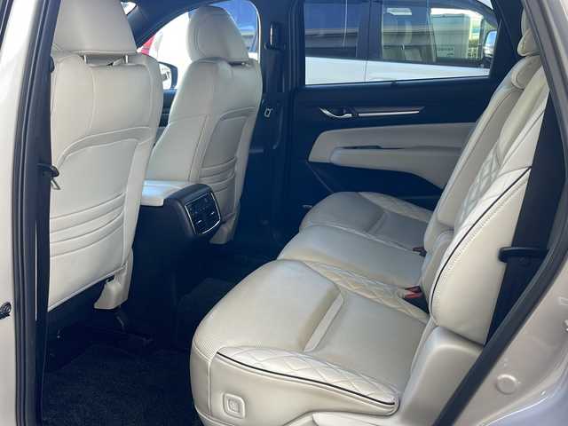 マツダ ＣＸ－８ 25T エクスクルーシブモード 神奈川県 2021(令3)年 6.2万km プラチナクォーツメタリック ワンオーナー/サンルーフ/マツダコネクトナビ(AM/FM/USB/SD/BT/フルセグTV)/アップルカープレイ/全方位カメラ/BOSEサウンド/衝突被害軽減ブレーキ/レーンキープアシスト/ブラインドスポットモニター/クリアランスソナー/レーダークルーズコントロール/白レザーシート/D/N席ベンチレーション/D/N席パワーシート(D席メモリー機能付)/全席シートヒーター/ステアリングヒーター/ETC/前後ドライブレコーダー/パワーバックドア/ルーフレール/オートライト/純正フロアマット/ISOFIX/保証書/取扱説明書