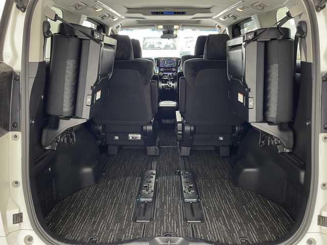 トヨタ ヴェルファイア Z Aエディション 兵庫県 2018(平30)年 5万km ホワイトパールクリスタルシャイン ・ワンオーナー/・サンルーフ/・アルパイン11インチナビ＆フルセグ＆BT＆DVD/・バックカメラ/・両側パワースライドドア/・トヨタセーフティーセンス/・プリクラッシュセーフティ/・レーダークルーズコントロール/・レーントレーシングアシスト/・ロードサインアシスト/・オートマチックハイビーム/・ビルトインETC/・クリアランスソナー/・電動パーキングブレーキ/・オートホールド/・ステアリングスイッチ/・スマートキー/・プッシュスタート/・純正18インチアルミホイール/・LEDヘッドライト/・LEDフォグ/・オートライト/・スペアタイヤ/・フロアマット/・ナノイー