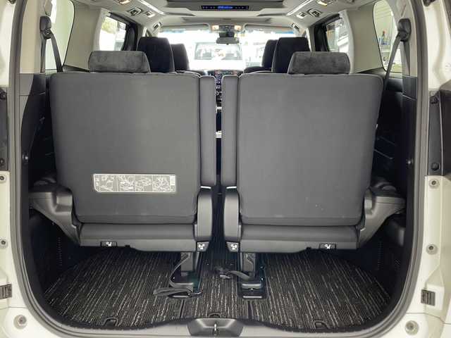 トヨタ ヴェルファイア Z Aエディション 兵庫県 2018(平30)年 5万km ホワイトパールクリスタルシャイン ・ワンオーナー/・サンルーフ/・アルパイン11インチナビ＆フルセグ＆BT＆DVD/・バックカメラ/・両側パワースライドドア/・トヨタセーフティーセンス/・プリクラッシュセーフティ/・レーダークルーズコントロール/・レーントレーシングアシスト/・ロードサインアシスト/・オートマチックハイビーム/・ビルトインETC/・クリアランスソナー/・電動パーキングブレーキ/・オートホールド/・ステアリングスイッチ/・スマートキー/・プッシュスタート/・純正18インチアルミホイール/・LEDヘッドライト/・LEDフォグ/・オートライト/・スペアタイヤ/・フロアマット/・ナノイー