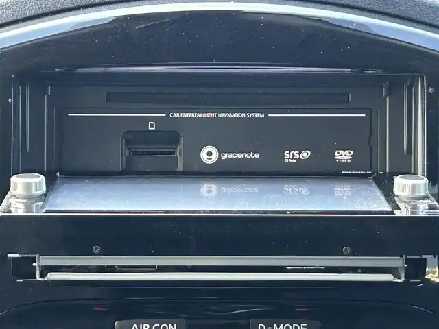 日産 ジューク 15RX Vセレクション 愛媛県 2016(平28)年 3.4万km サンライトイエロー 純正7型ナビ(Bluetooth/フルセグTV)/バックカメラ/アイドリングストップ/純正フロアマット/オートライト/ETC/プッシュスタート/革巻きステアリング/純正１７インチアルミホイール/テレビキャンセラー/現状サマー(純正AW)(215/55/R17)