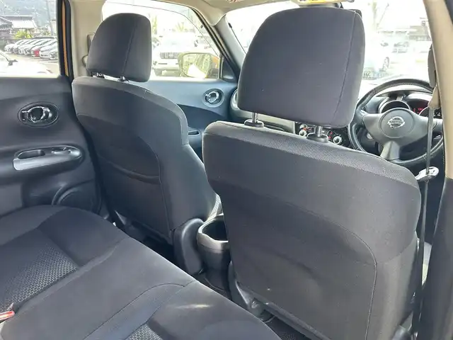日産 ジューク 15RX Vセレクション 愛媛県 2016(平28)年 3.4万km サンライトイエロー 純正7型ナビ(Bluetooth/フルセグTV)/バックカメラ/アイドリングストップ/純正フロアマット/オートライト/ETC/プッシュスタート/革巻きステアリング/純正１７インチアルミホイール/テレビキャンセラー/現状サマー(純正AW)(215/55/R17)