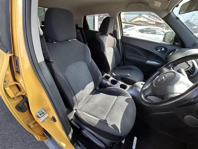 日産 ジューク 15RX Vセレクション 愛媛県 2016(平28)年 3.4万km サンライトイエロー 純正7型ナビ(Bluetooth/フルセグTV)/バックカメラ/アイドリングストップ/純正フロアマット/オートライト/ETC/プッシュスタート/革巻きステアリング/純正１７インチアルミホイール/テレビキャンセラー/現状サマー(純正AW)(215/55/R17)
