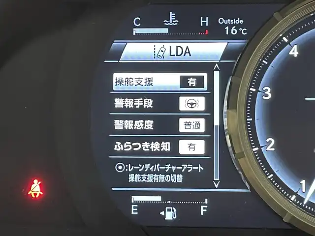 レクサス ＩＳ 200t Fスポーツ 群馬県 2017(平29)年 4.2万km グラファイトブラックガラスフレーク 三眼LEDヘッドライト/ブラインドスポットモニター/純正メーカーナビ/・レクサスISプレミアムサウンドシステム/・10.3インチワイドディスプレイ/・CD/DVD/SD(MSV)/Bluetooth/フルセグTV/“F SPORT”専用ファブリック/L texスポーツシート/＝＝＝＝＝＝＝＝＝＝＝＝＝＝＝＝/三眼ＬＥＤヘッドライト　ＢＳＭ　純正１０．３インチナビ　バックカメラ　ハーフレザー　パワーシート　シートヒーター　ステアリングヒーター　追従クルーズコントロール　ドライブレコーダー　ＥＴＣ２．０　禁煙