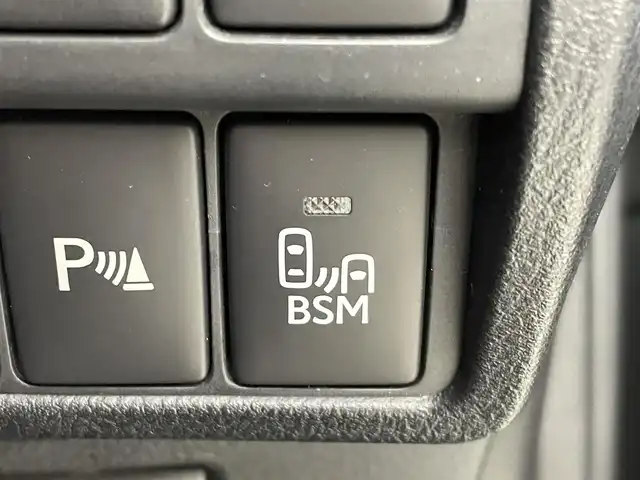 レクサス ＩＳ 200t Fスポーツ 群馬県 2017(平29)年 4.2万km グラファイトブラックガラスフレーク 三眼LEDヘッドライト/ブラインドスポットモニター/純正メーカーナビ/・レクサスISプレミアムサウンドシステム/・10.3インチワイドディスプレイ/・CD/DVD/SD(MSV)/Bluetooth/フルセグTV/“F SPORT”専用ファブリック/L texスポーツシート/＝＝＝＝＝＝＝＝＝＝＝＝＝＝＝＝/三眼ＬＥＤヘッドライト　ＢＳＭ　純正１０．３インチナビ　バックカメラ　ハーフレザー　パワーシート　シートヒーター　ステアリングヒーター　追従クルーズコントロール　ドライブレコーダー　ＥＴＣ２．０　禁煙