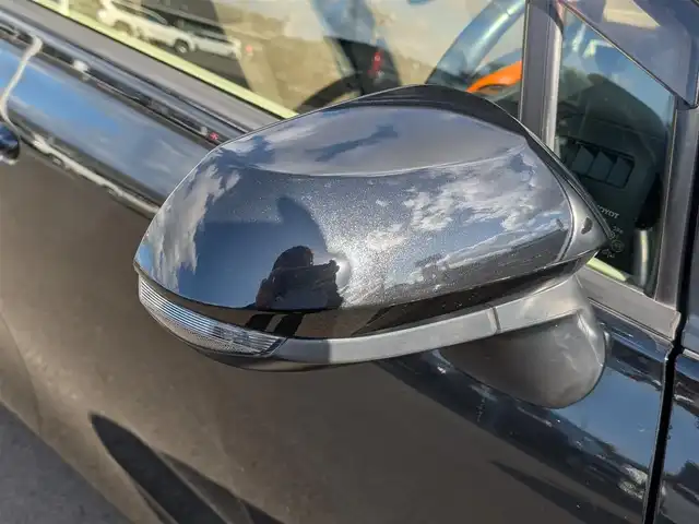 トヨタ シエンタ ハイブリッド G 福井県 2016(平28)年 5.8万km ブラックマイカ 純正SDナビ/AM/FM/フルセグ/BT/バックカメラ/両側パワースライドドア/衝突被害軽減システム/アイドリングストップ/レーンキープアシスト/横滑り防止装置/盗難防止装置/前方ドライブレコーダー/ビルトインETC/シートヒーター/ダブル＋サイドエアバッグ/カーテンエアバッグ/純正フロアマット/LEDヘッドライト/Fフォグ/スマートキー