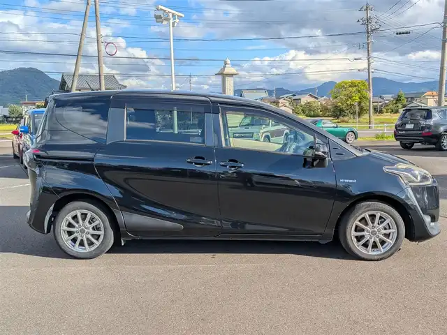 トヨタ シエンタ ハイブリッド G 福井県 2016(平28)年 5.8万km ブラックマイカ 純正SDナビ/AM/FM/フルセグ/BT/バックカメラ/両側パワースライドドア/衝突被害軽減システム/アイドリングストップ/レーンキープアシスト/横滑り防止装置/盗難防止装置/前方ドライブレコーダー/ビルトインETC/シートヒーター/ダブル＋サイドエアバッグ/カーテンエアバッグ/純正フロアマット/LEDヘッドライト/Fフォグ/スマートキー