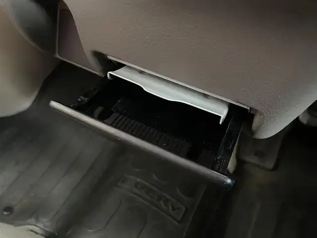 スズキ エブリイ JOIN 千葉県 2019(令1)年 6.9万km クールカーキPM 外部検査済み/ワンオーナー/ルーフキャリア/革調シートカバー/スズキセーフティサポート/・デュアルセンサーブレーキサポート/・後退時ブレーキサポート/・誤発進抑制機能/・衝突被害軽減ブレーキ/・車線逸脱警報機能/純正オーディオプレイヤー/・CD/ラジオ/AUX/軽量衝撃吸収ボディ/横滑り防止装置/オートライト/電動格納ミラー/ドアバイザー/純正ラバーマット/リモコンキー/取扱説明書/保証書