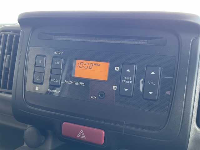 スズキ エブリイ JOIN 千葉県 2019(令1)年 6.9万km クールカーキPM 外部検査済み/ワンオーナー/ルーフキャリア/革調シートカバー/スズキセーフティサポート/・デュアルセンサーブレーキサポート/・後退時ブレーキサポート/・誤発進抑制機能/・衝突被害軽減ブレーキ/・車線逸脱警報機能/純正オーディオプレイヤー/・CD/ラジオ/AUX/軽量衝撃吸収ボディ/横滑り防止装置/オートライト/電動格納ミラー/ドアバイザー/純正ラバーマット/リモコンキー/取扱説明書/保証書