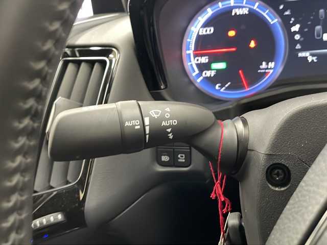 トヨタ クラウン ハイブリッド RS アドバンス Four 道央・札幌 2020(令2)年 2.8万km プレシャスブラックパール ・4WD/・寒冷地仕様/・純正ナビ/フルセグTV/DVD/CD/SD/BT/・パノラミックビューモニター/・サンルーフ/・ドライブレコーダー/・ワイヤレス充電/・純正エンジンスターター/・プリクラッシュセーフティ/・レーダークルーズコントロール/・レーントレーシングアシスト/・ブラインドスポットモニター/・クリアランスソナー/・リヤクロストラフィックアラート/・リヤカメラディテクション/・パーキングサポートブレーキ/・ヘッドアップディスプレイ/・オートマチックハイビーム/・パーキングアシスト/・パドルシフト/・ハーフレザーシート/・前席シートヒーター/・ステアリングヒーター/・ワイパーデアイサー/・LEDヘッドライト/・LEDフォグ/・ビルトインETC/・プッシュスタート/・スマートキー/・ドアバイザー/・電格ミラー/・ミラーヒーター/・夏タイヤ純正18インチAW積込