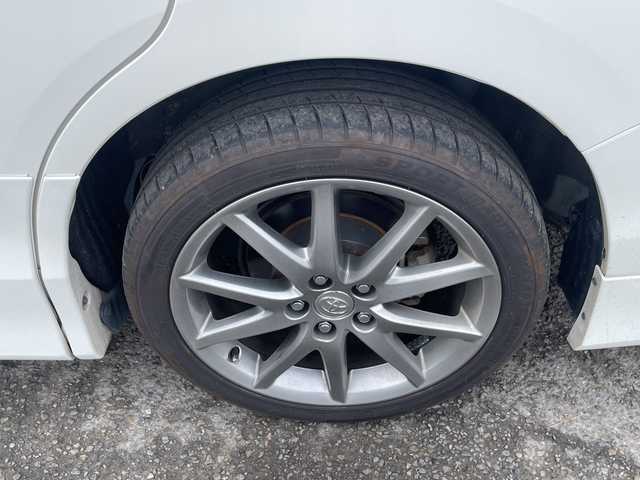 トヨタ ノア ハイブリッド G 神奈川県 2014(平26)年 8.6万km ホワイトパールクリスタルシャイン プッシュスタート/ビルトインETC/純正SDナビ/地デジTV/Bluetooth接続/DISC/AM/FM/クルーズコントロール/フリップダウンモニター/前席シートヒーター/横滑り防止装置/置くだけ充電/オートライト/LEDライト/フォグライト/電動格納ミラー/純正フロアマット