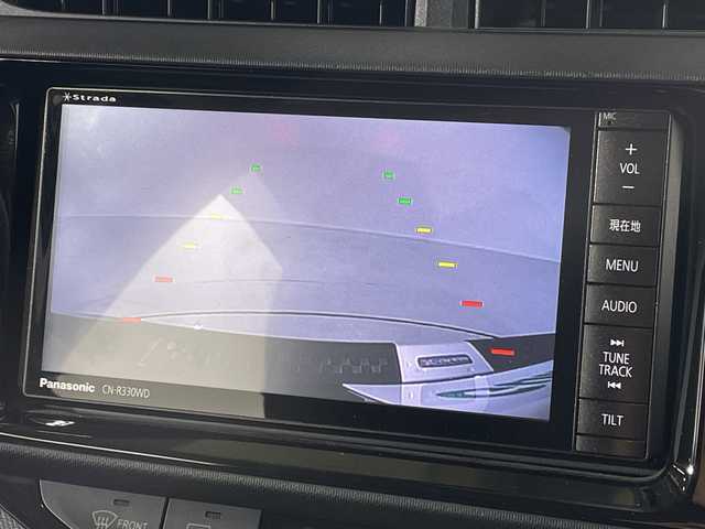 トヨタ アクア 神奈川県 2015(平27)年 3.9万km 黒 純正7型SDナビ（CN-R330WD）/AM FM DVD CD ハンズフリー/ETC/純正前方ドライブレコーダー（ZDR-022)/純正エアロ（フロント/サイド/リアアンダー）/ハーフレザー/オートライト/LEDヘッドライト/フォグランプ/純正フロアマット/純正１６AW/ルーフレール/横滑り防止装置/スマートキー/スペアキー/保証書/取扱説明書