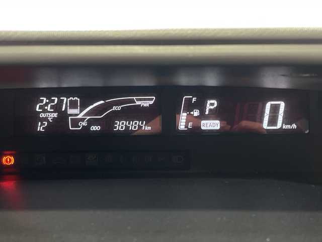 トヨタ アクア 神奈川県 2015(平27)年 3.9万km 黒 純正7型SDナビ（CN-R330WD）/AM FM DVD CD ハンズフリー/ETC/純正前方ドライブレコーダー（ZDR-022)/純正エアロ（フロント/サイド/リアアンダー）/ハーフレザー/オートライト/LEDヘッドライト/フォグランプ/純正フロアマット/純正１６AW/ルーフレール/横滑り防止装置/スマートキー/スペアキー/保証書/取扱説明書